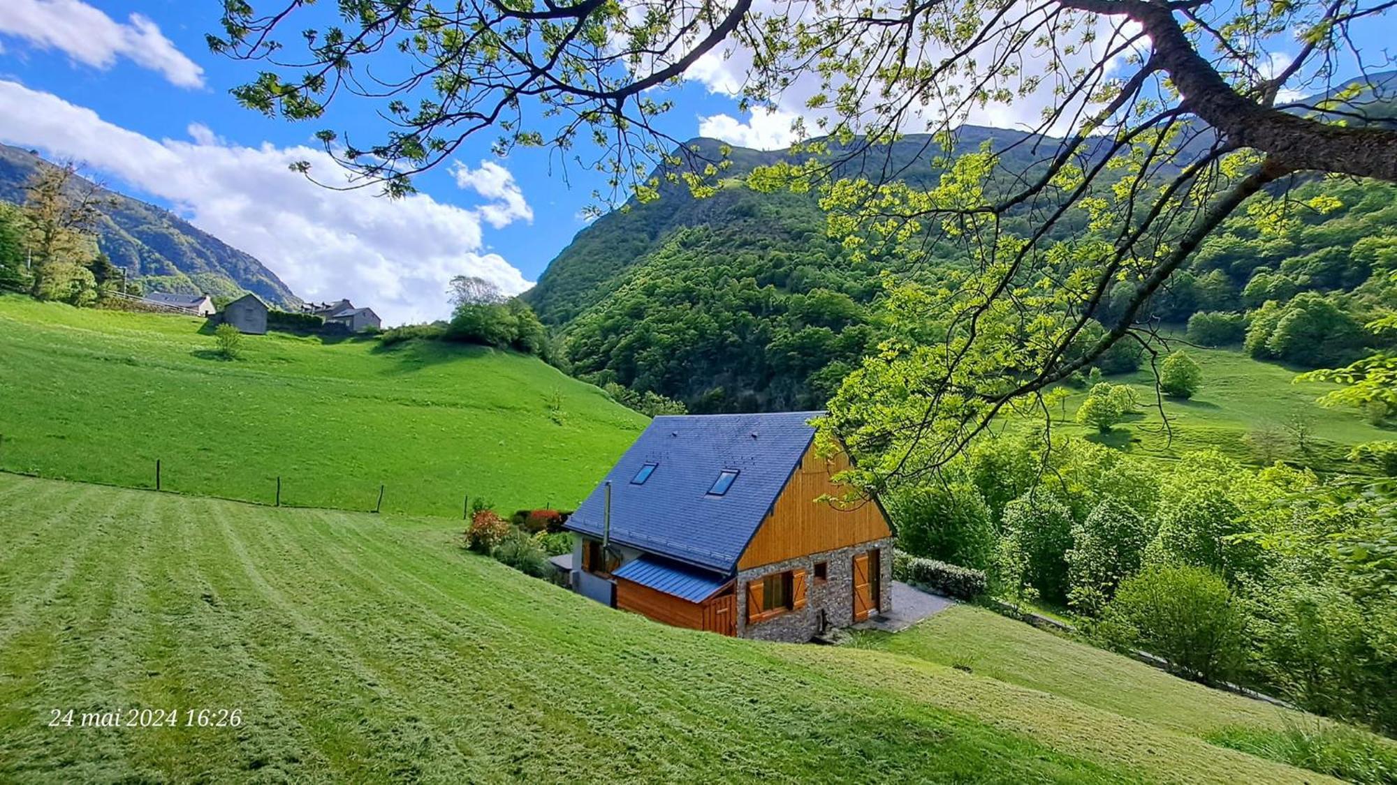 Le Bordarriben Sauna & Spa 4 Etoiles Gèdre Eksteriør bilde